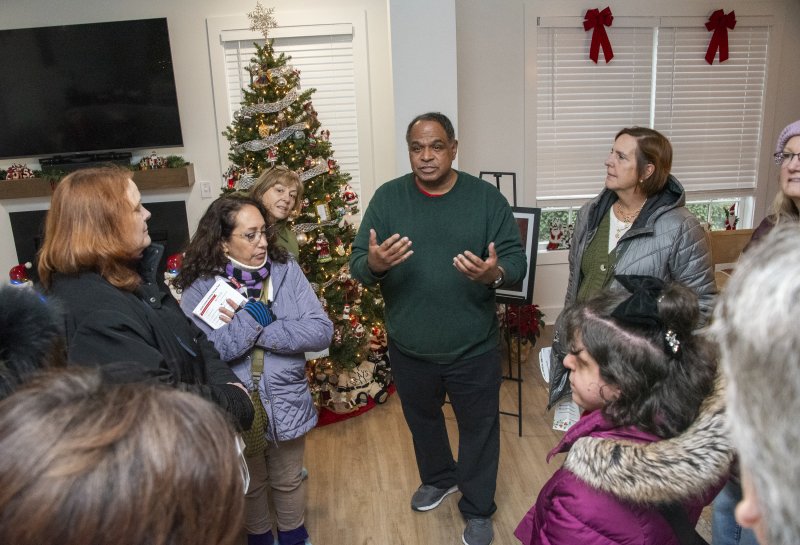 Darryl Daisey tells the story and history of the Daisey family in the new home on Chestnut Street.